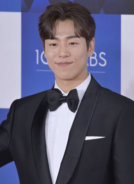 Lee Hyun-woo