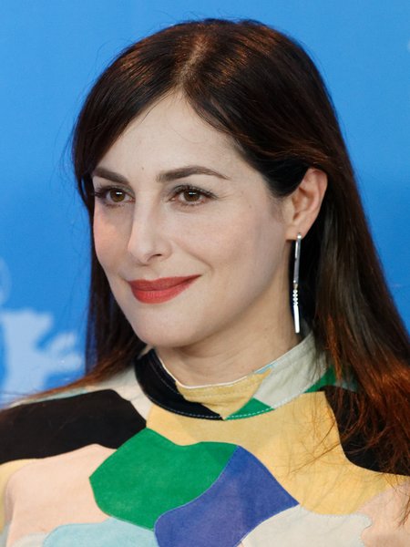 Amira Casar