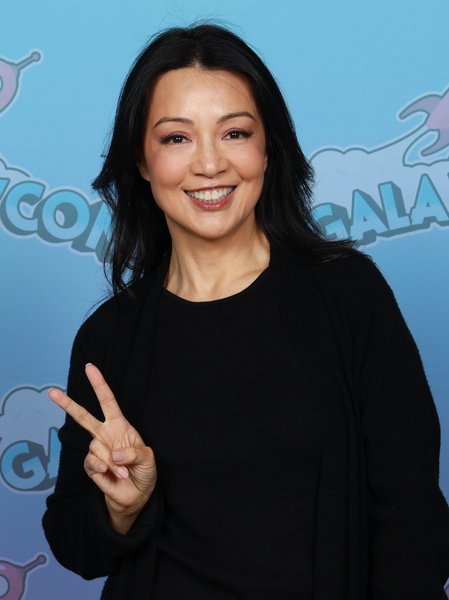 Ming-Na Wen