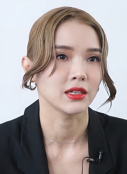Charmaine Fong