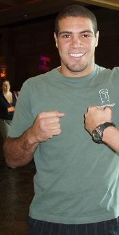 Thales Leites