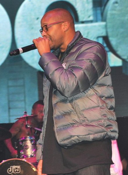Warren G.