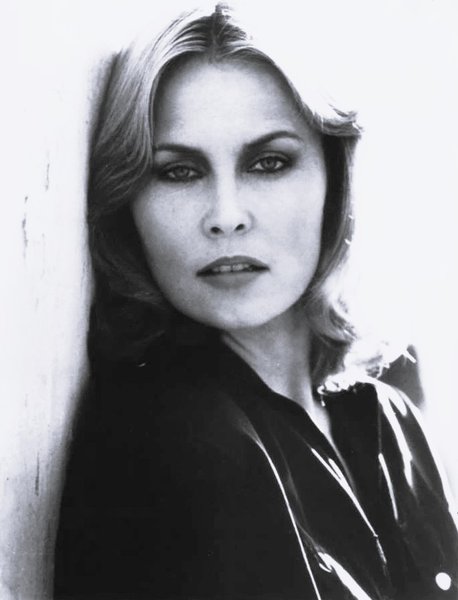 Cornelia Sharpe