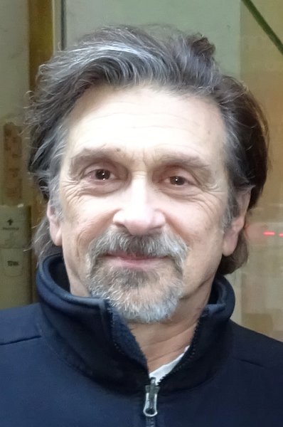 دنیس بوتسکاریس