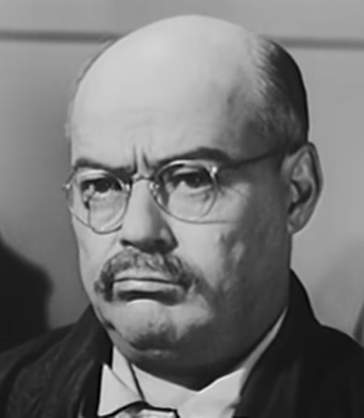 Luis Van Rooten
