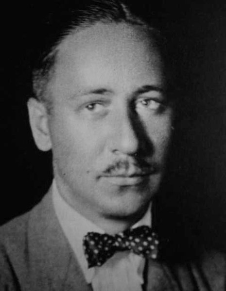 رابرت بنچلی