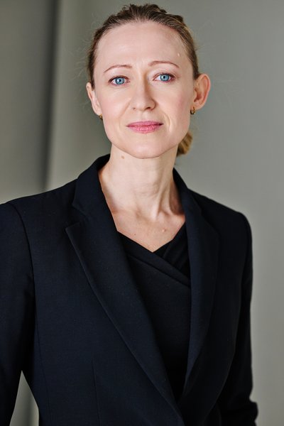 Siobhan Hewlett