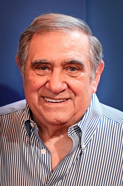 دن لاریا