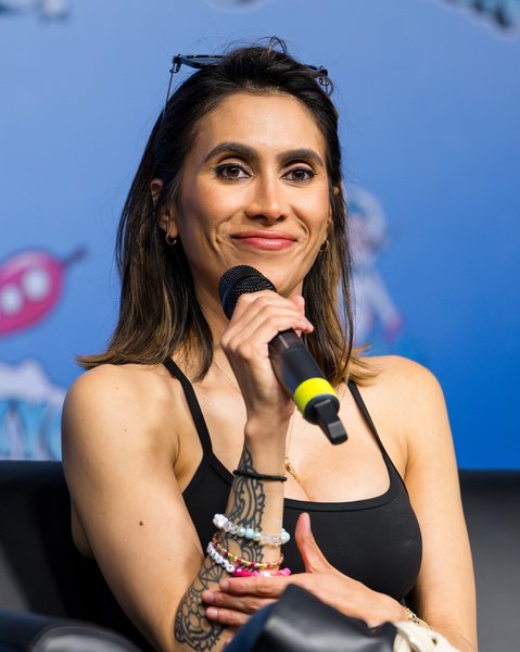 Cristina Valenzuela