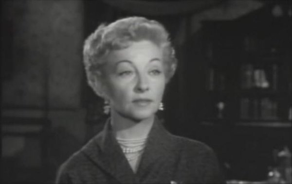 Julie Mitchum