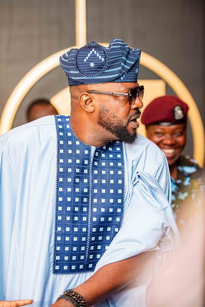Odunlade Adekola