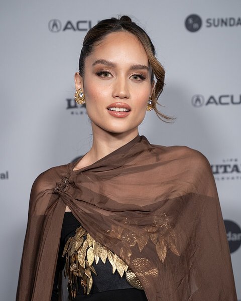 Cinta Laura Kiehl