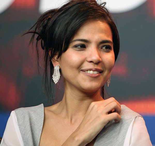 Alessandra de Rossi