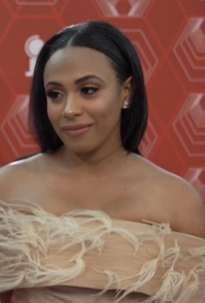 Nicolette Robinson