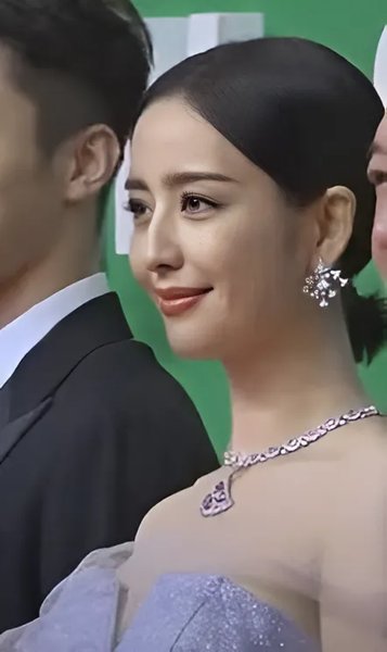 Liya Tong