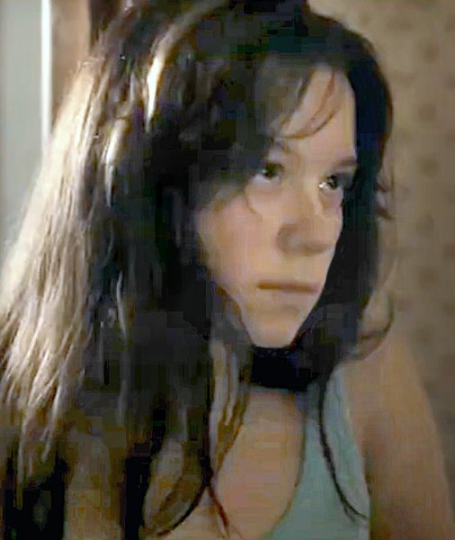 Chloe Pirrie