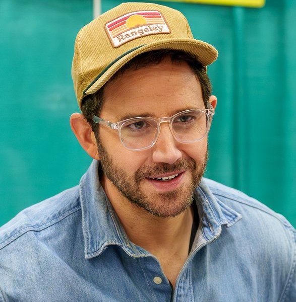 Santino Fontana