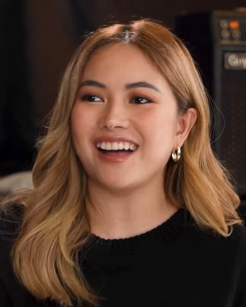 Yeng Constantino