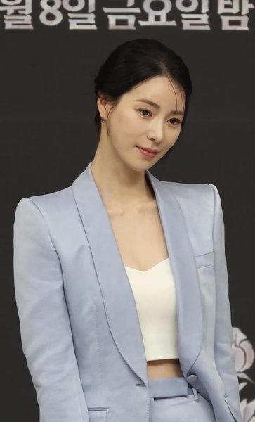 Ji-Yeon Lim