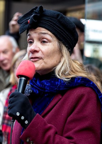 Tracy Chevalier