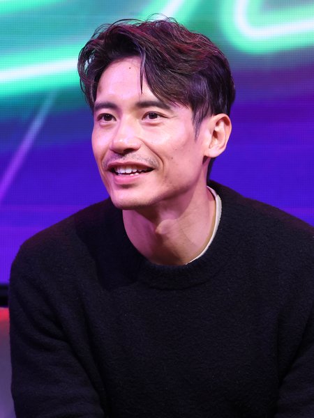 Manny Jacinto
