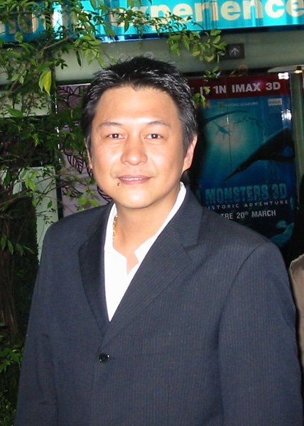 Songsit Roongnophakunsri