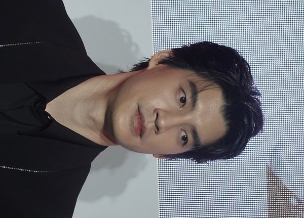 Wes Lo