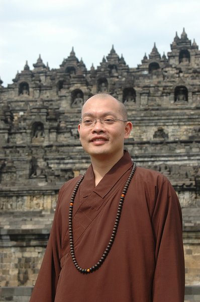 Jun Guo