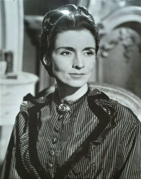 Rosalie Crutchley