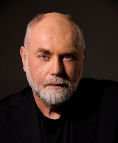 Robert David Hall