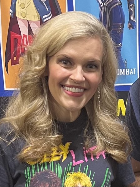 Kari Wahlgren