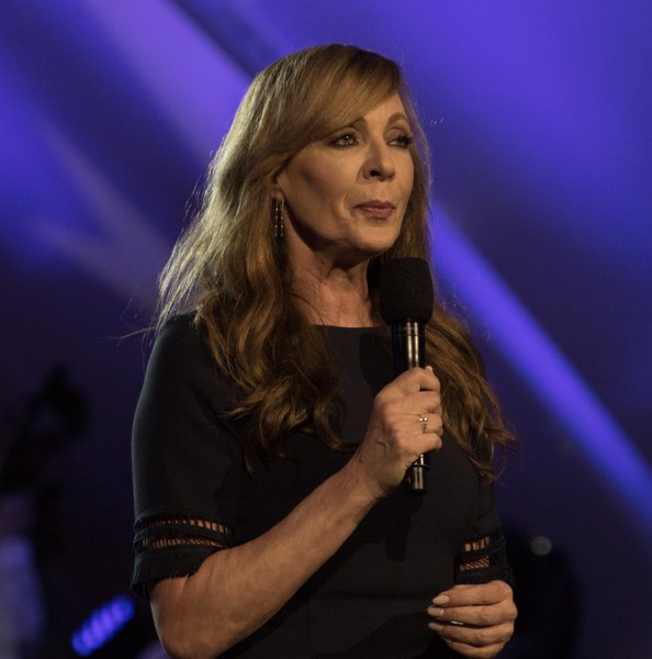 Allison Janney