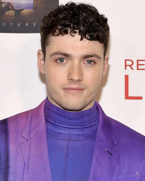Tom Lewis