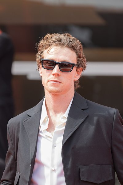 George MacKay