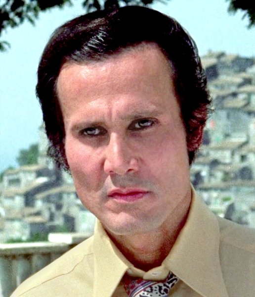 Henry Silva