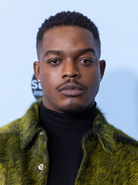Stephan James